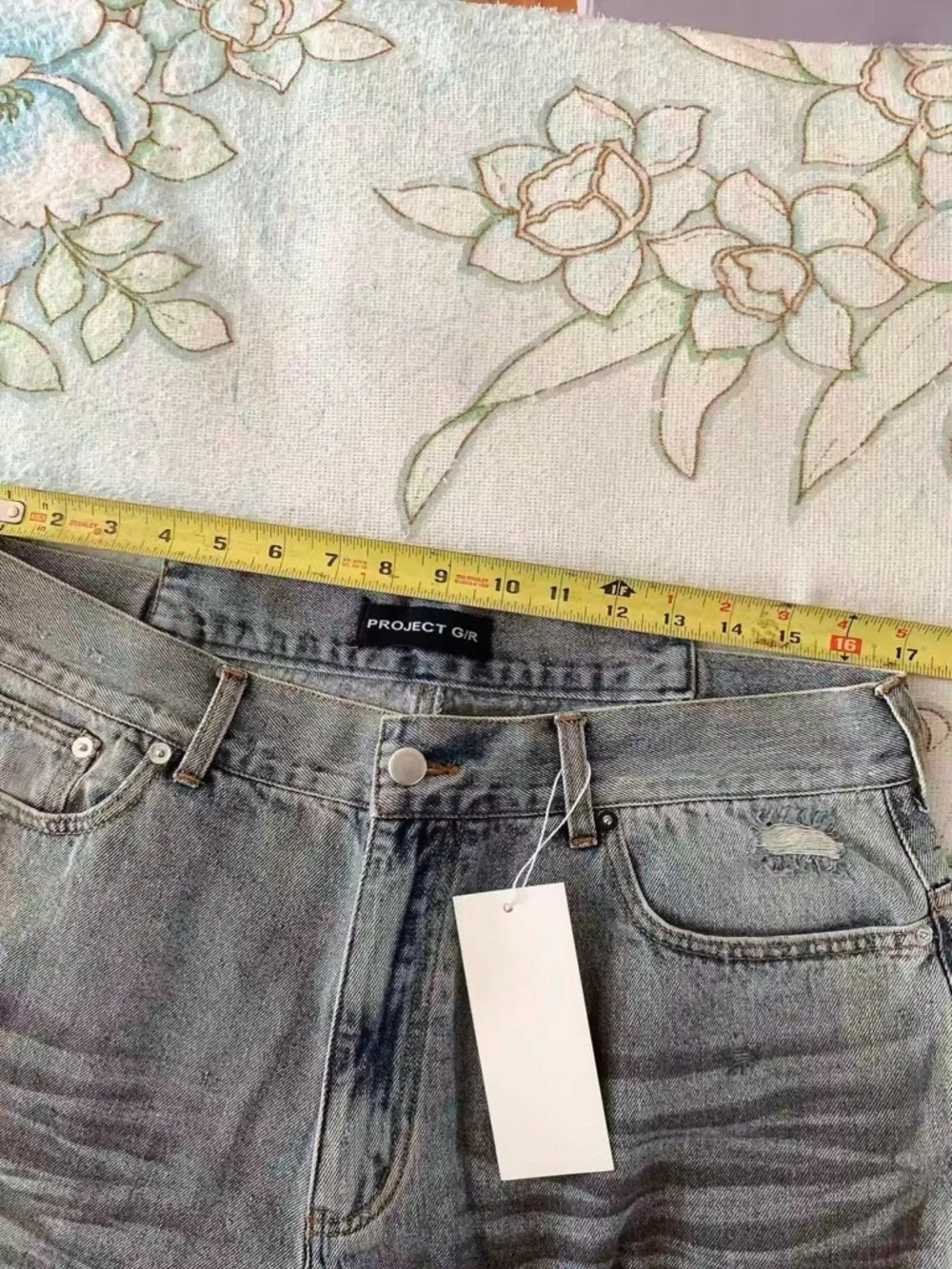 Washed Distressed Frayed‎ Tassel Wrinkled Denim Shorts 34